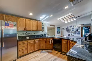 415 Carriage Lantern Ct, Somerset, CA 95684 - Photo 13