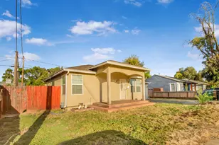 136 Village Rd, Modesto, CA 95354 - Photo 5