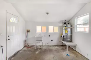 136 Village Rd, Modesto, CA 95354 - Photo 21