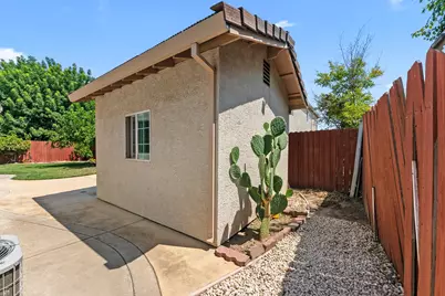 737 Farnham Avenue, Woodland, CA 95776 - Photo 43