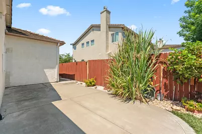 737 Farnham Avenue, Woodland, CA 95776 - Photo 51