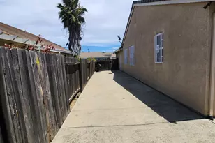 7312 Del Prado Way, Sacramento, CA 95828 - Photo 35