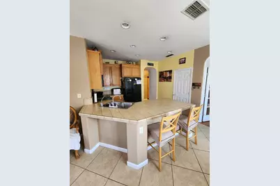 7312 Del Prado Way, Sacramento, CA 95828 - Photo 13