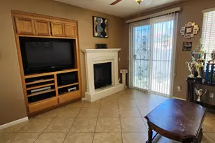 7312 Del Prado Way, Sacramento, CA 95828 - Photo 11