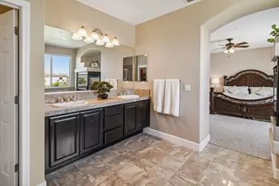 18400 Mandarin Street, Woodland, CA 95695 - Photo 27