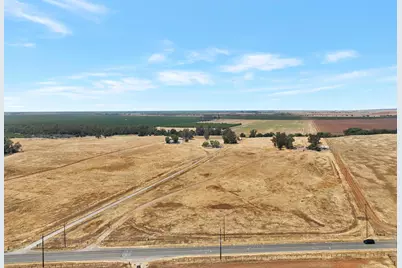 2756 Spenceville Rd, Wheatland, CA 95692 - Photo 1