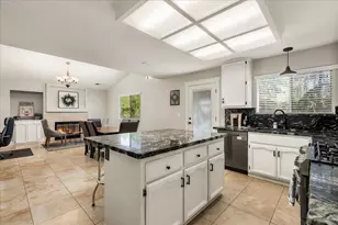 1045 Fox Run Ct, Auburn, CA 95603 - Photo 17