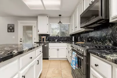 1045 Fox Run Court, Auburn, CA 95603 - Photo 13