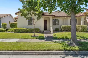 2410 Rose Arbor Dr, Sacramento, CA 95835 - Photo 1