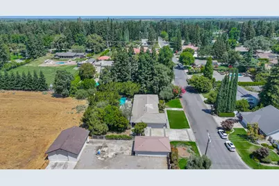 7025 Hillcrest Drive, Modesto, CA 95356 - Photo 49