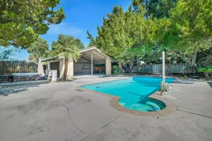 7025 Hillcrest Dr, Modesto, CA 95356 - Photo 35