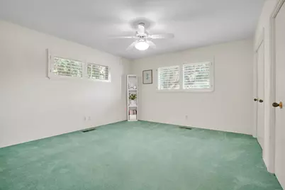 7025 Hillcrest Drive, Modesto, CA 95356 - Photo 23