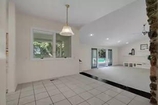 7025 Hillcrest Dr, Modesto, CA 95356 - Photo 15