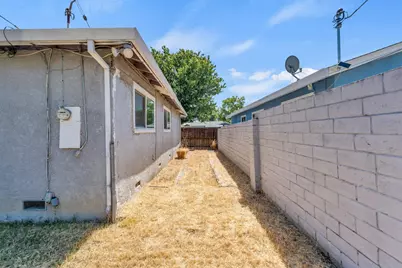 7718 Laurie Way, Sacramento, CA 95832 - Photo 25