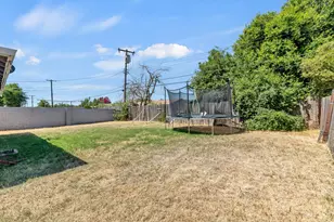 7718 Laurie Way, Sacramento, CA 95832 - Photo 21