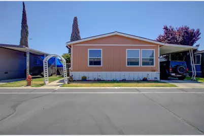 N Winton Way #9, Winton, CA 95388 - Photo 1