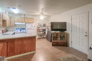 35 Parkhill St, Colusa, CA 95932 - Photo 15