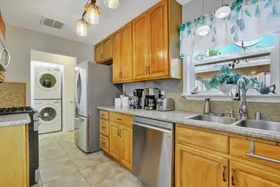 370 Pine Way, Yuba City, CA 95991 - Photo 9