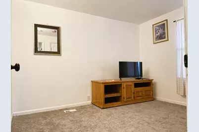 Pringle Avenue #94, Galt, CA 95632 - Photo 15