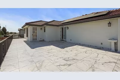 2386 Interlaken Court, Lodi, CA 95242 - Photo 73