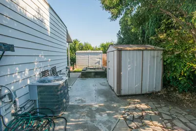 Bouvais Cir, Sacramento, CA 95828 - Photo 29