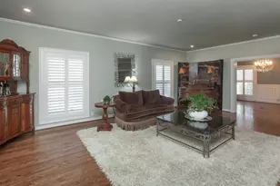 1060 W Monterey Ave, Stockton, CA 95204 - Photo 11