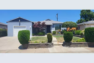 6801 38th Avenue, Sacramento, CA 95824 - Photo 1