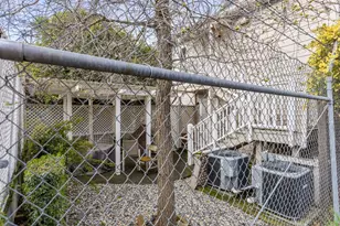 1823 11th St, Sacramento, CA 95811 - Photo 19