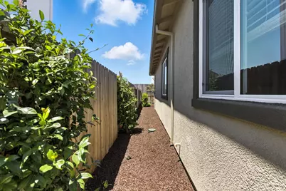 4587 Duckhawk Circle, Rancho Cordova, CA 95742 - Photo 19