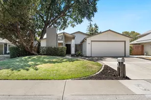 1460 Woodridge Oak Way, Sacramento, CA 95833 - Photo 1