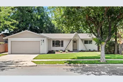 917 Rose Avenue, Modesto, CA 95355 - Photo 1