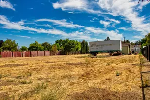 1639 N Alpine Rd, Stockton, CA 95215 - Photo 31