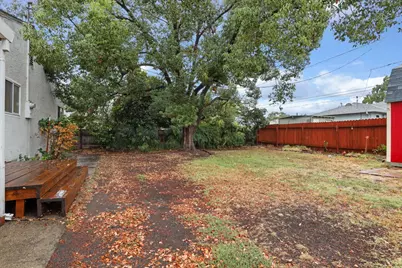 2755 Inman Avenue, Stockton, CA 95204 - Photo 31