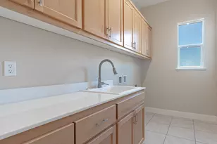 901 Meadowlands Dr, Oakdale, CA 95361 - Photo 13