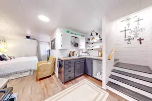 432 E Glenwood Ave, Turlock, CA 95380 - Photo 35