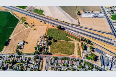 432 E Glenwood Avenue, Turlock, CA 95380 - Photo 49