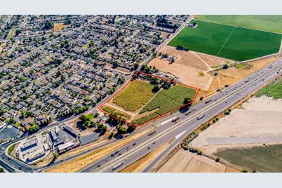 432 E Glenwood Avenue, Turlock, CA 95380 - Photo 51