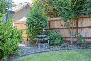 1364 Sun Tree Dr, Roseville, CA 95661 - Photo 7