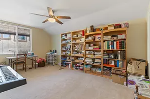 230 Hawkcrest Cir, Sacramento, CA 95835 - Photo 49