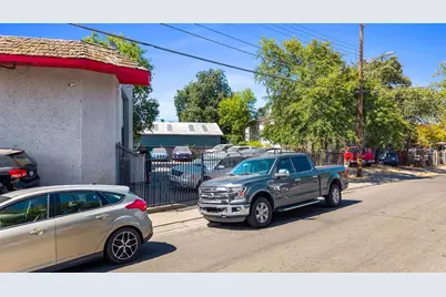 3091 Marysville Boulevard, Sacramento, CA 95815 - Photo 17