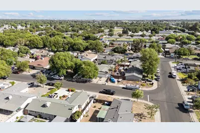 2404 Edmunds Avenue, Modesto, CA 95350 - Photo 51