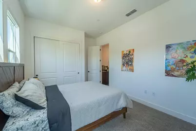 2273 Blue Heron Drive, Lathrop, CA 95330 - Photo 11