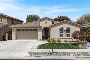 437 S Ventana Ave, Tracy, CA 95376 - Photo 1