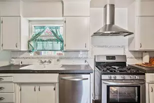 1725 Bronson Ave, Modesto, CA 95350 - Photo 9