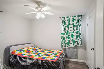 1725 Bronson Avenue, Modesto, CA 95350 - Photo 11