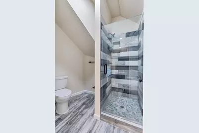 303 W Lockeford, Lodi, CA 95240 - Photo 15