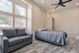 303 W Lockeford, Lodi, CA 95240 - Photo 23