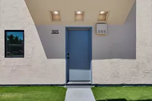 303 W Lockeford, Lodi, CA 95240 - Photo 3