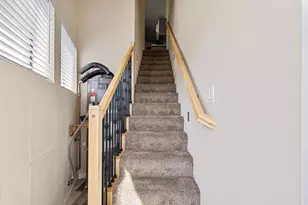 303 W Lockeford, Lodi, CA 95240 - Photo 19