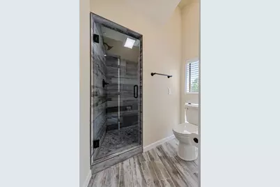 303 W Lockeford, Lodi, CA 95240 - Photo 31